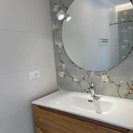 Il Solleone Charming And 모노폴리