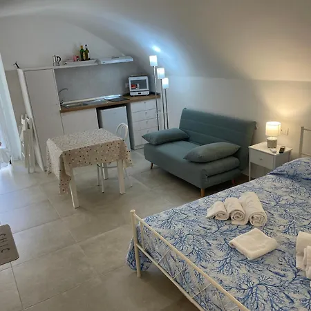 Il Solleone Charming And Apartament *
